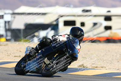 media/Jan-08-2022-SoCal Trackdays (Sat) [[1ec2777125]]/Turn 16 Set 2 (1115am)/